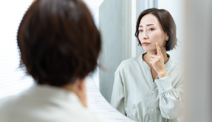 内出血などのダウンタイムが生じることがある